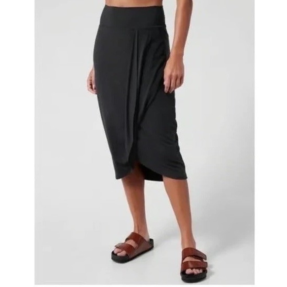Athleta Women's Release Midi Wrap Skirt in Black Modal Size 1X Plus Soft - Picture 8 of 8